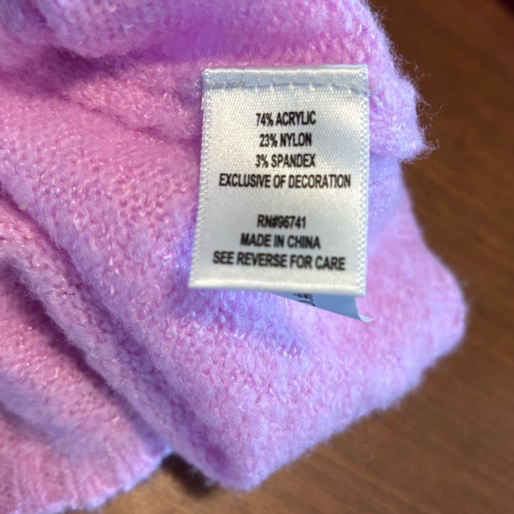 Cute light pink sweater with strawberry bow, juniors large - Picture 5 of 8